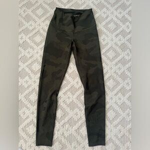 North Face camo/camouflage leggings